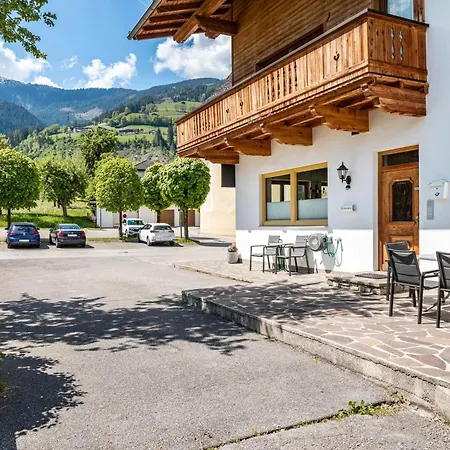 Apartamento Hochzillertal Mit Sauna *
