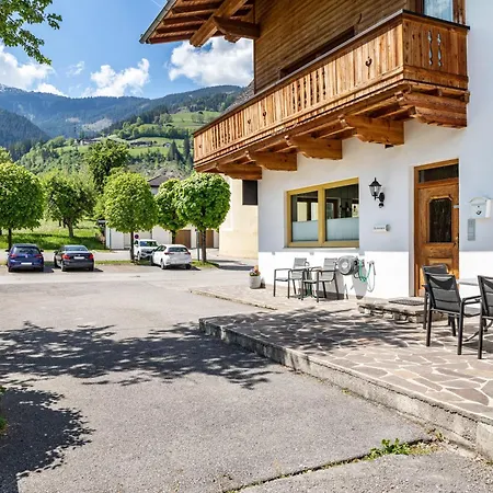 Hochzillertal Mit Sauna 아파트 *