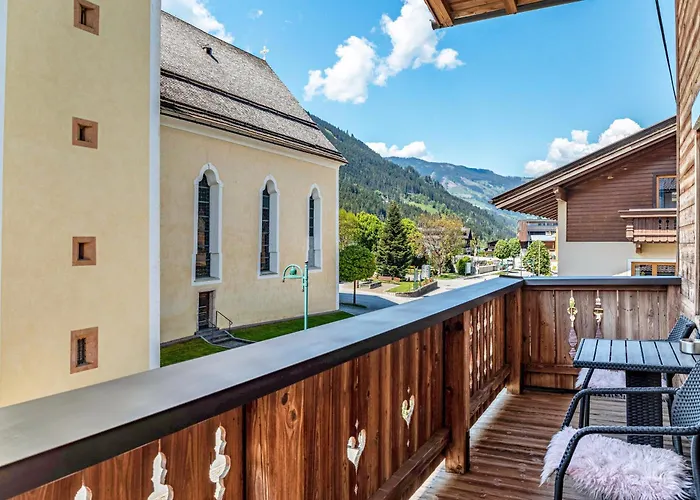 Hochzillertal Mit Sauna * 齐勒河谷的里德